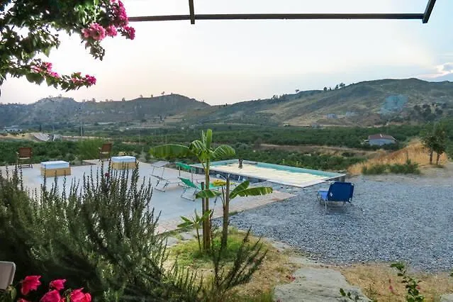 Casa de Férias Rio Rosa Bova Marina